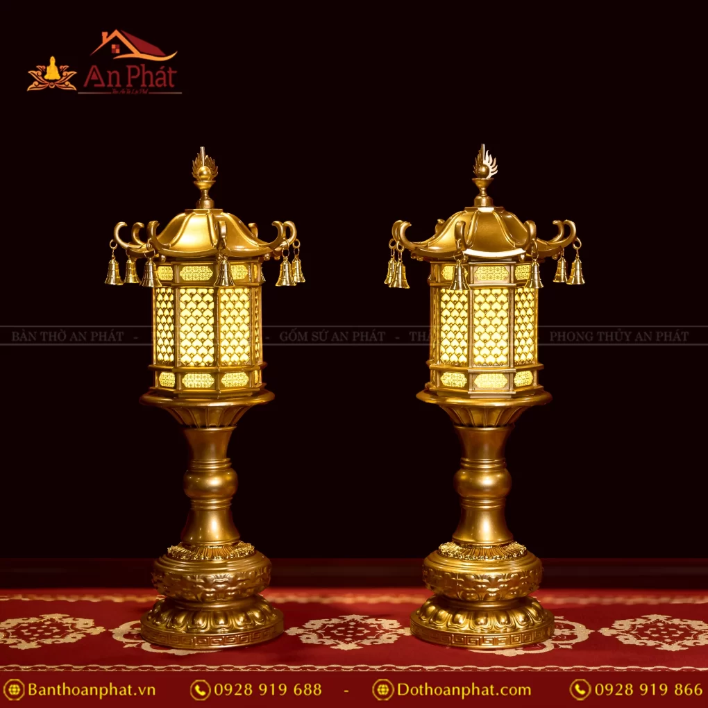 Đèn thờ cúng bằng đồng cao cấp
