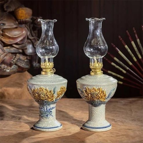 Đèn Dầu Thờ Men Rạn Đắp Nổi Hoa Sen Gốm Bát Tràng DT760
