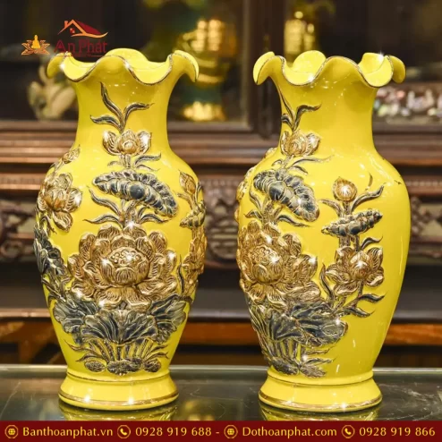 lo hoa mieng luon gom vang dap noi hoa sen ve vang dt71800004