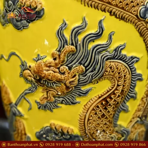 loc binh bat trang rong men vang dap noi dt72400003