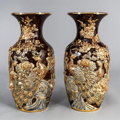 Lộc Bình Gốm Sứ Bát Tràng Nâu Đắp Nổi Công Đào Vẽ Vàng DT735