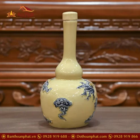 nam ruou tho hoang tho dap noi bat trang dt82100001