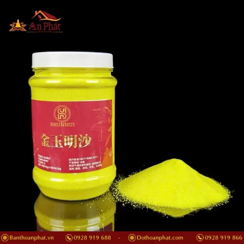 Cát vàng tro đặt lư hương thờ cúng