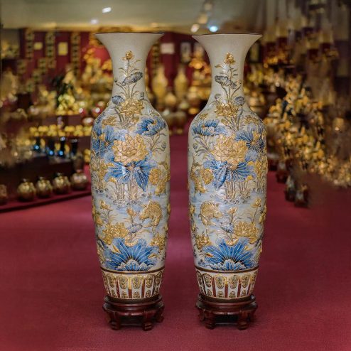 Lọ Lộc Bình Hoa Sen Đắp Nổi Vẽ Vàng Cao Cấp Bát Tràng DT942