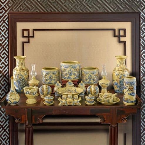 Bộ Đồ Thờ Gia Tiên Men Hoàng Thổ Đắp Nổi Bát Tràng BDT185