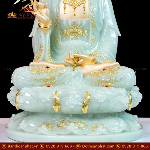 Tuong Quan Am Toa Dai Sen Hieu ung Dong Xanh la T2377 6