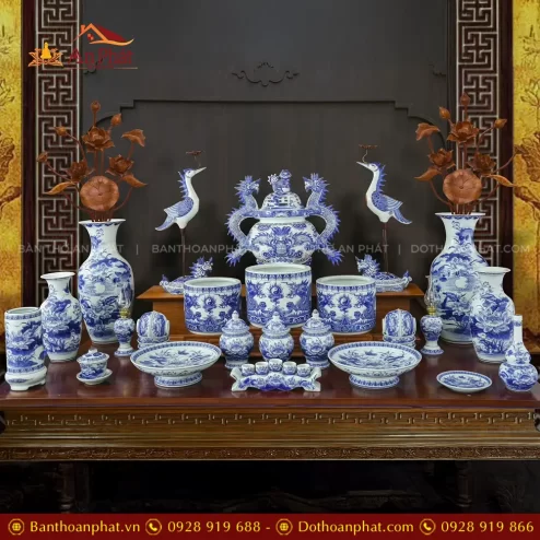 Bộ Đồ Thờ Cao Cấp Hàng Vuốt Tay Men Lam Bát Tràng BDT11916