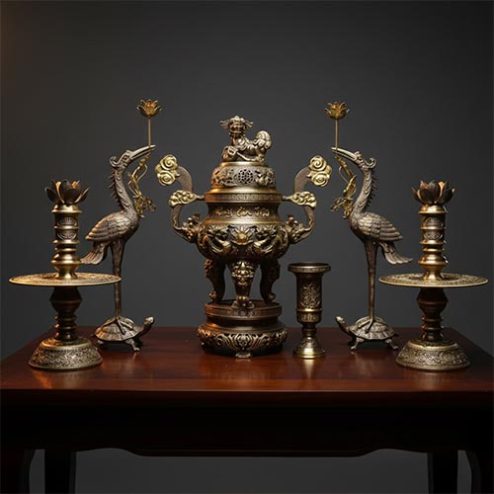 Bộ Ngũ Sự Cao Cấp Bằng Đồng Cho Bàn Thờ Gia Tiên DT1082