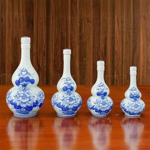 Mẫu Nậm Rượu Sứ Bát Tràng Men Lam Vẽ Tay Hoa Sen DT1014