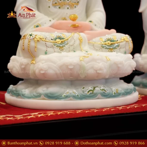 Ton Tuong Bon Su Thich Ca Mau Ni Toa Dai Sen Da Dai Loan Xanh trang T2389 4