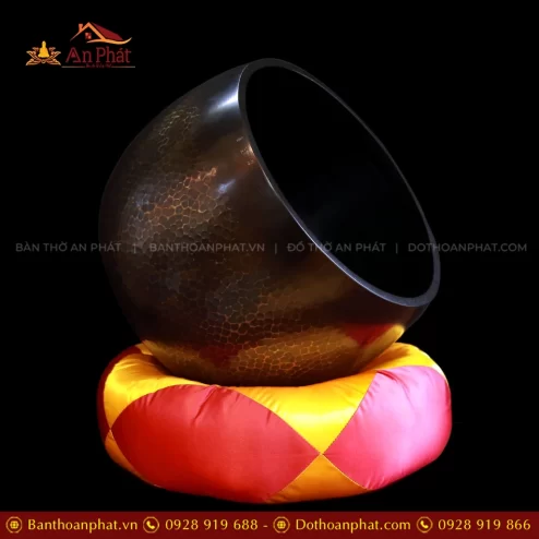 Chuông chùa tụng kinh