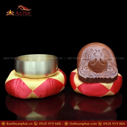 Trang Chủ 157 Bộ Chuông Mõ Tụng Kinh Tại Gia Đường Kính 9.5cm AK11201