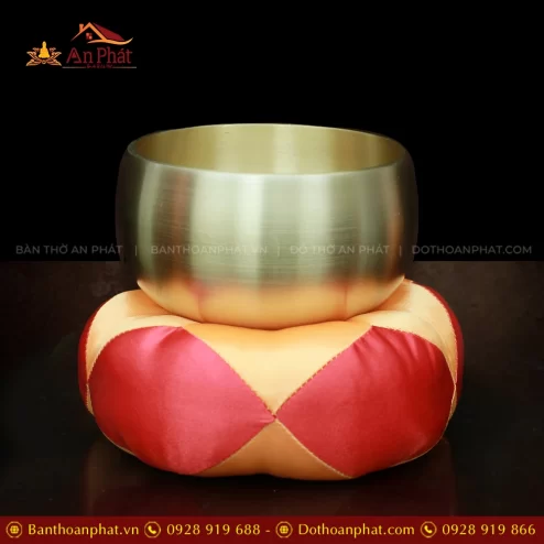 Mua chuông mõ tụng kinh