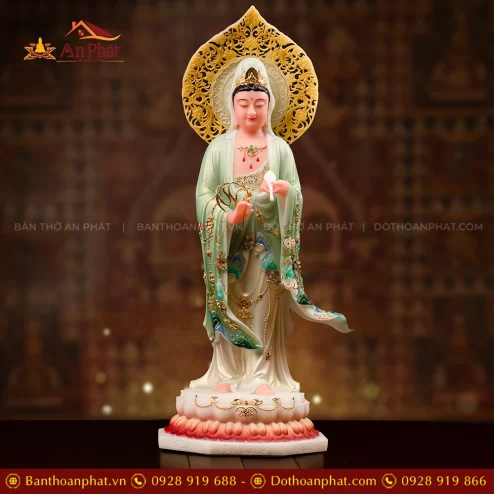 Tượng Phật bà Quan âm đứng đẹp bằng đá